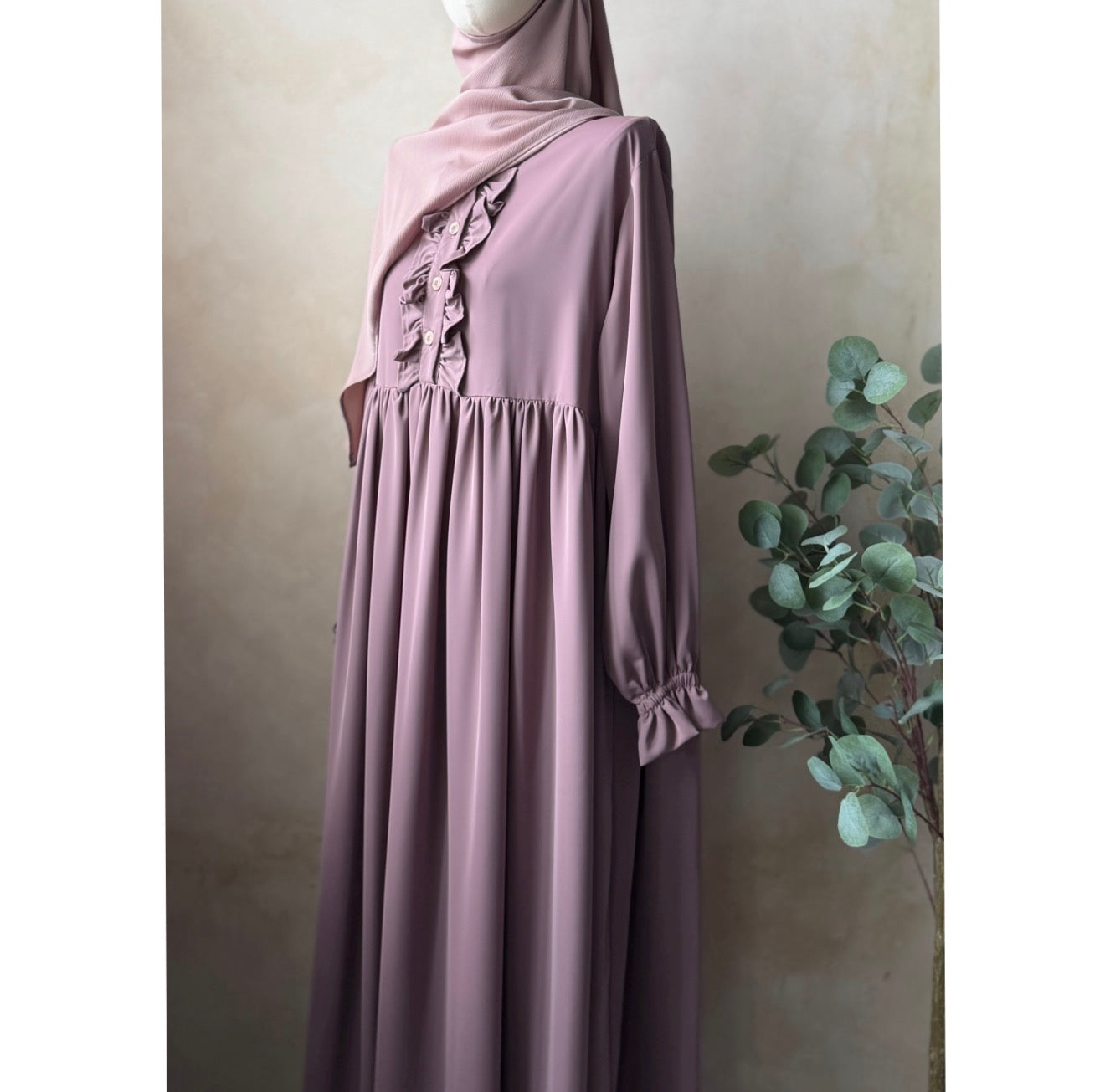 ANISAH ABAYA